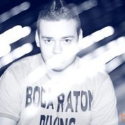  --,   Felix, 32 ,   