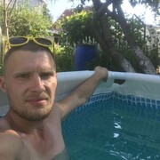   ,   Alexander, 32 ,   ,   , c , 