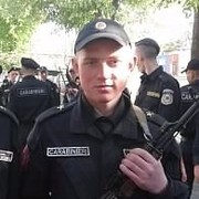  ,  Viktor SM, 28