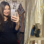  ,   Sofi, 25 ,   ,   