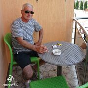  ,   Albert, 57 ,   ,   