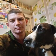 ,  Ruslan, 33