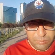  ,  Shuxrat, 30