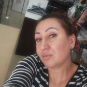  ,   Elvira, 52 ,   c 