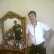  ,  Elnur, 35