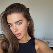  , 