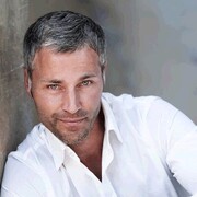 � �������