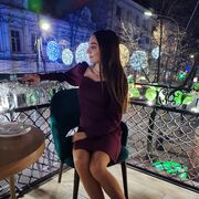  , 