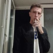  ,   Vlad, 22 ,   ,   