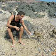  ,   Arkadi, 43 ,   