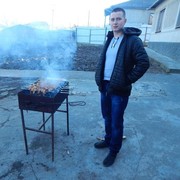  ,  Andrei, 29