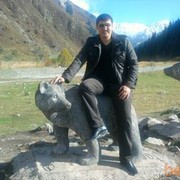  ,   Darik, 42 ,   