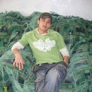  ,   Oskar, 37 ,   