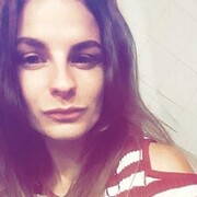  ,  Marina, 27