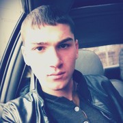 ,  Axmed, 28