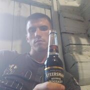  ,   Ghoust, 25 ,   ,   