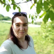  ,   Julia, 49 ,   