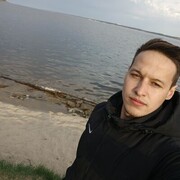  ,   Maxim, 24 ,   ,   
