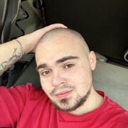  ,  Maksim, 23