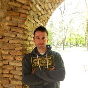  ,  Sandro, 37