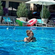  --,   , 43 ,     , c 