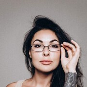  , 
