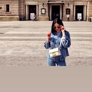  ,   Diana, 25 ,   ,   