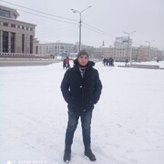  ,  Raxmatjon, 27