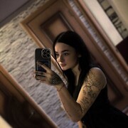  , 