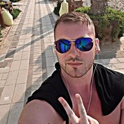  ,  Serjii, 35