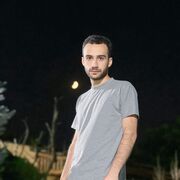  ,  Armen, 22