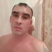 ,   Bob, 44 ,   