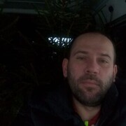  ,  Rolandas, 44