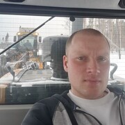  ,   Maxim, 37 ,   ,   , c 