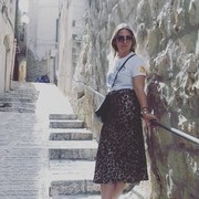  ,   Tati, 50 ,     , c 