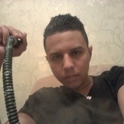  ,   Mehdi, 32 ,   , 