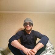  ,   Denis, 36 ,   ,   