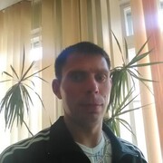  ,  Witalii, 41
