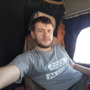  ,  Viktor, 38