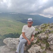  ,   Artem, 47 ,   c 
