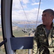  ,   Azamat, 54 ,   ,   , c , 
