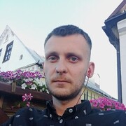  ,  Aleksei, 32