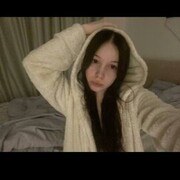  ,  Diana, 25