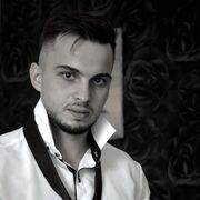   ,  Alex, 27