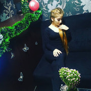  ,   Lola, 28 ,   ,   , c , 