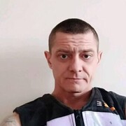  ,  Serhii, 39