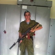  ,   Viktor, 33 ,   ,   