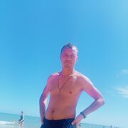  ,  Vadim, 35