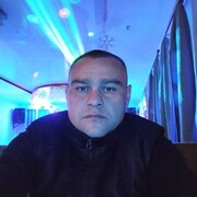  ,  Alexander, 32