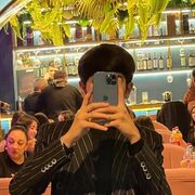 ,   Bexruz, 22 ,   ,   , c , 